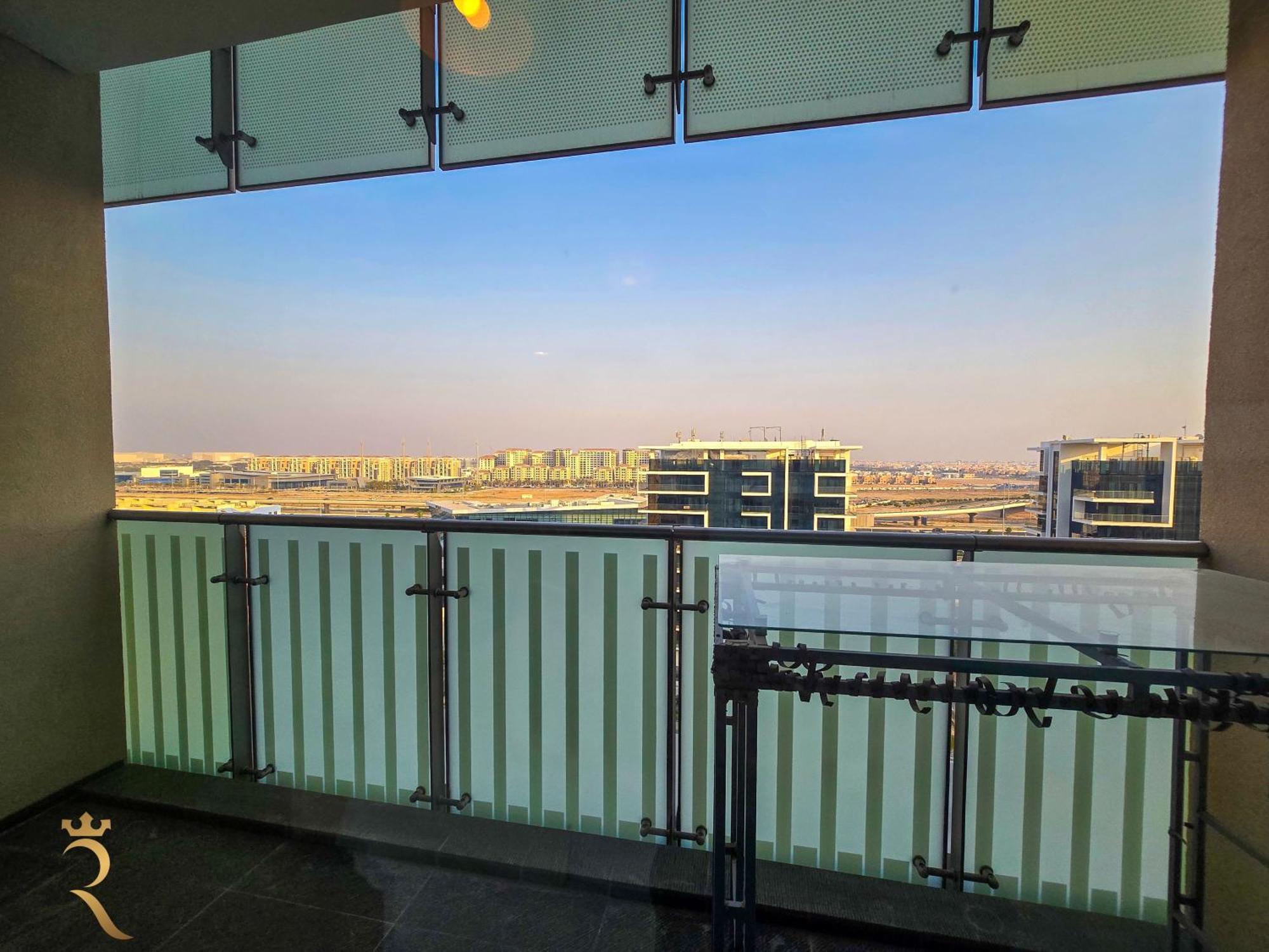 Al Raha Serenity Spacious 2br Getaway *